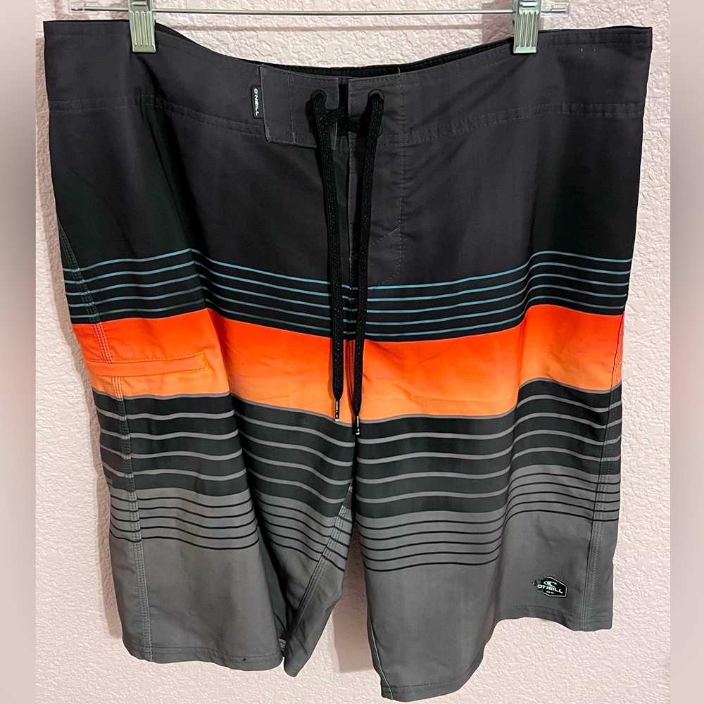 O’Neill Hyperfreak Men’s Board Short Size 34